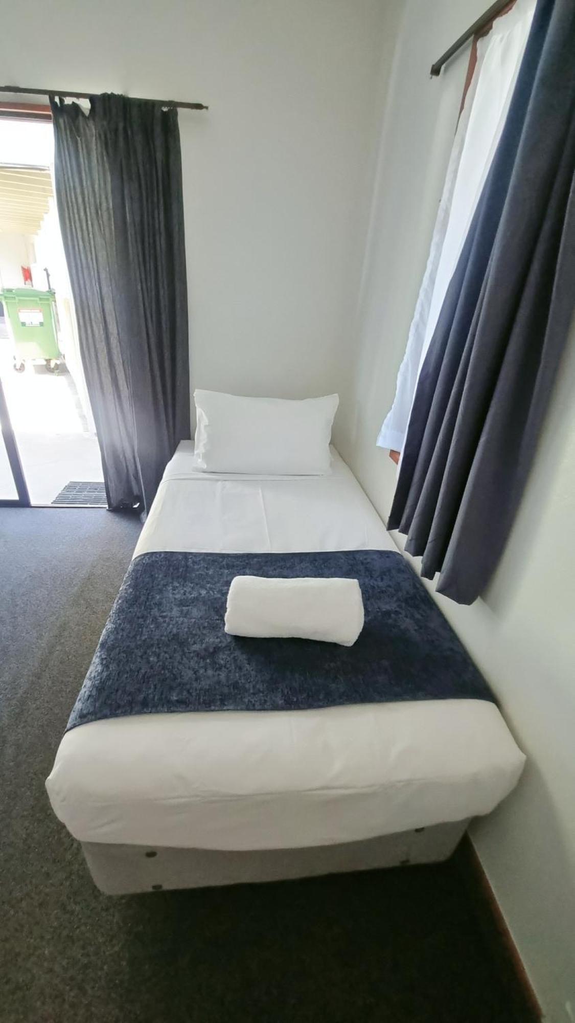 Summit Motor Lodge タウランガ エクステリア 写真