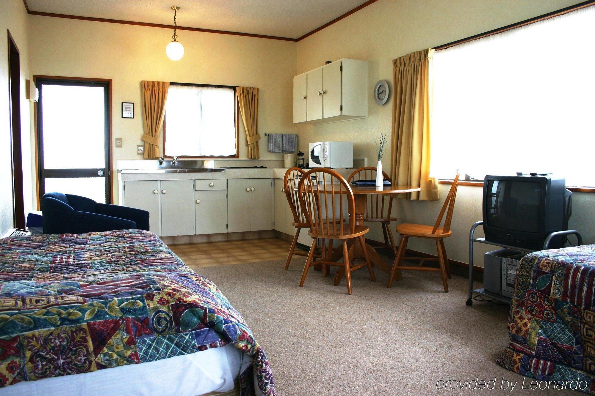 Summit Motor Lodge タウランガ エクステリア 写真